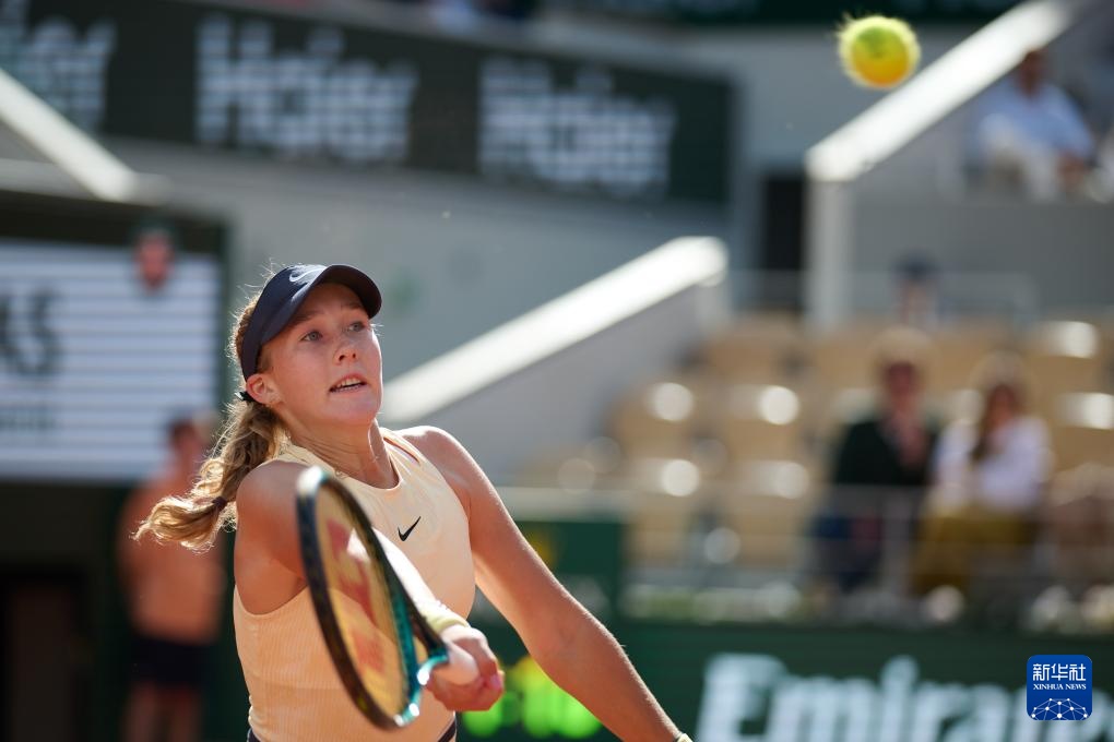 而新疆队则 而新疆队则