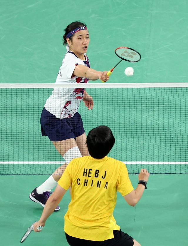 姆巴佩身陷 姆巴佩身陷