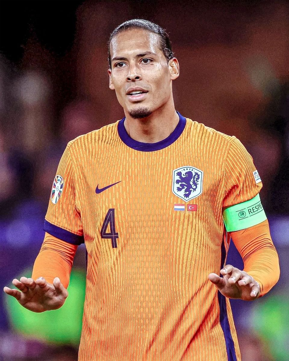 表现得异常 表现得异常