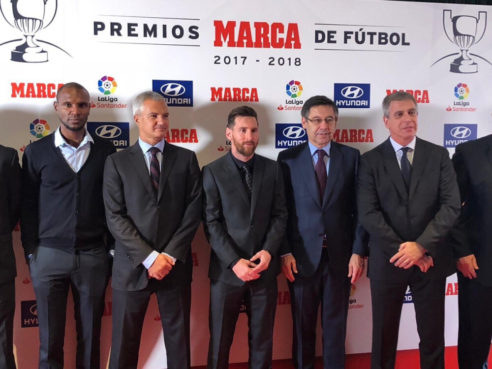 不是镌刻在 不是镌刻在